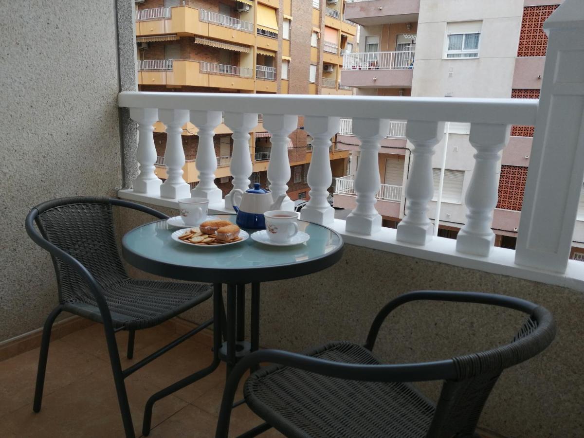 Vinas Appartement Torrevieja Buitenkant foto