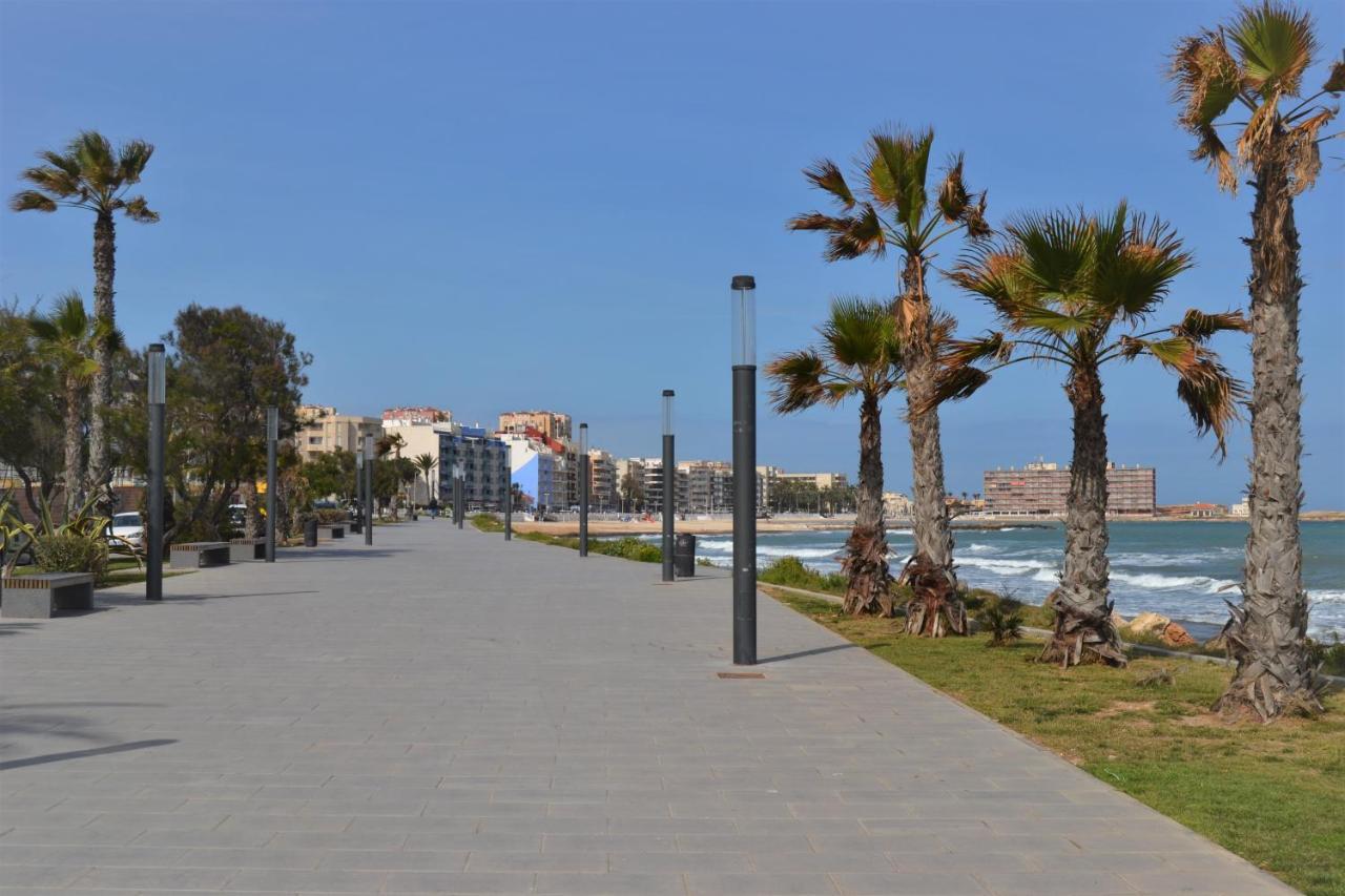 Vinas Appartement Torrevieja Buitenkant foto