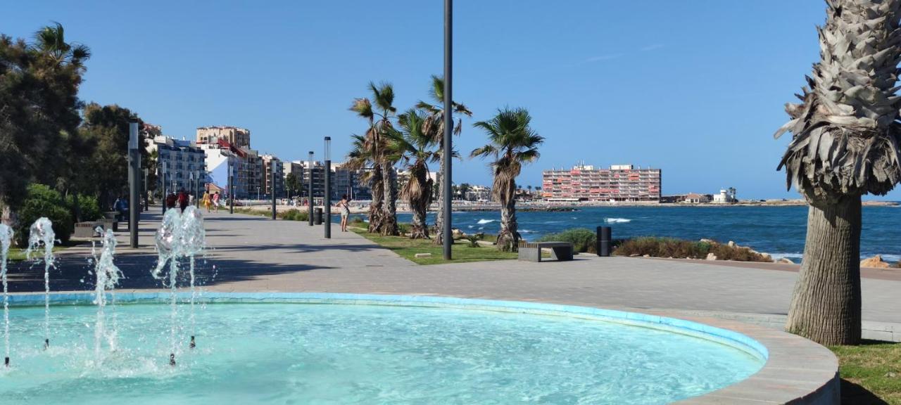 Vinas Appartement Torrevieja Buitenkant foto