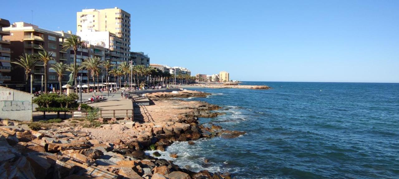 Vinas Appartement Torrevieja Buitenkant foto