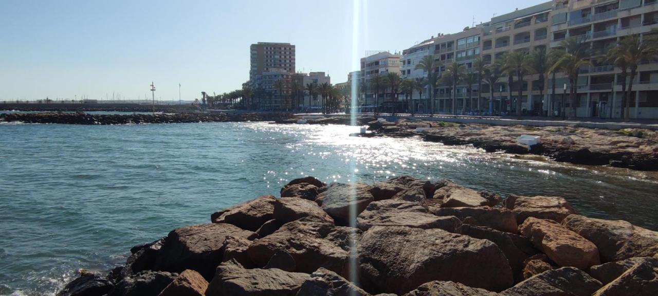 Vinas Appartement Torrevieja Buitenkant foto