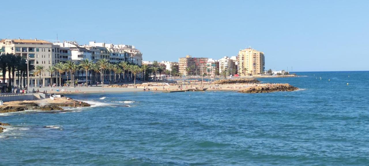 Vinas Appartement Torrevieja Buitenkant foto