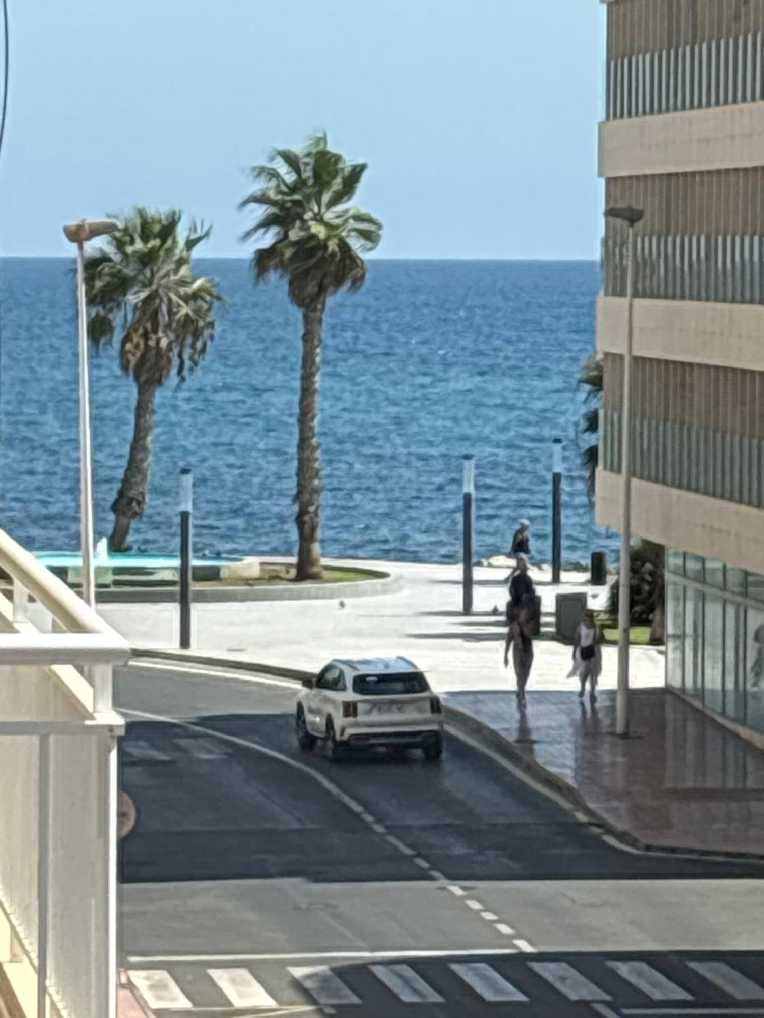 Vinas Appartement Torrevieja Buitenkant foto