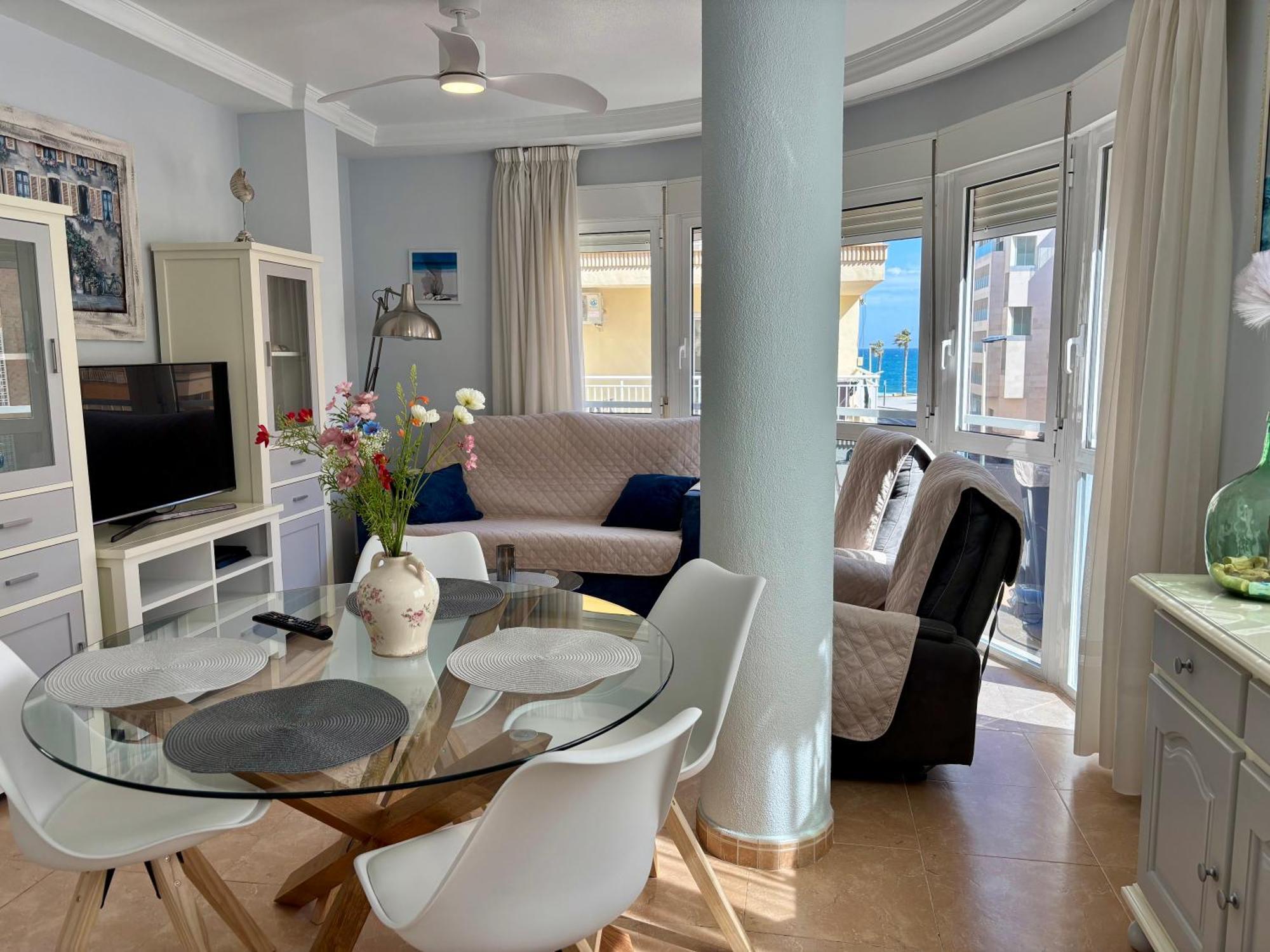 Vinas Appartement Torrevieja Buitenkant foto